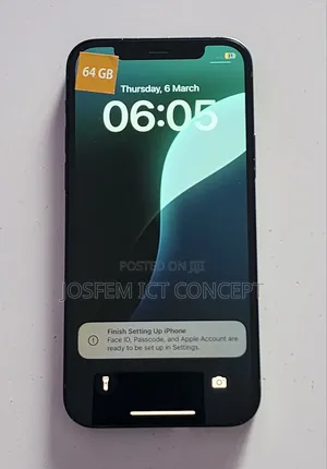 Apple iPhone 12 64 GB Black