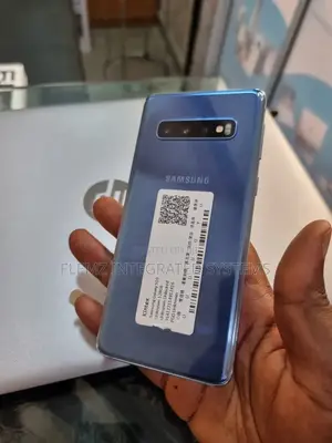 Samsung Galaxy S10 128 GB Blue