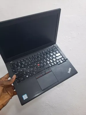 Laptop Lenovo ThinkPad X260 8GB Intel Core I5 HDD 500GB