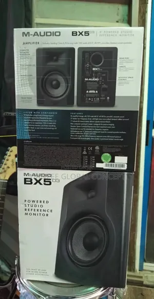 M-audio Bx5 D3 Powered Studio Monitor