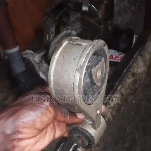 Engine Supporter Nissan Rogue 2008/2009/2010/2011/2012