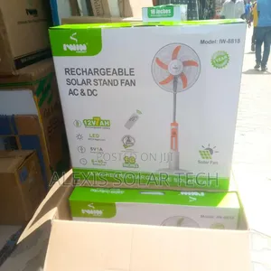 18inches Iwin Rechargeable Solar Ac Dc Standing Fan
