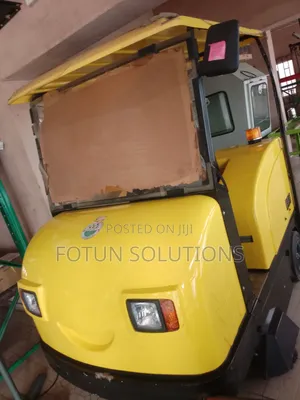 Mobile Sweeping Machine