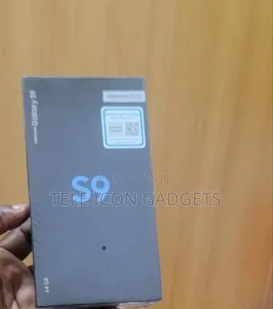 New Samsung Galaxy S9 64 GB Black