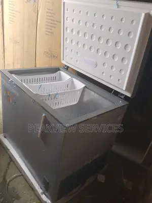 Skyrun Chest Freezer 260l Available for Pickup in Your Area