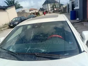 Cls250 2016 Windscreen Glass Available We Deliver