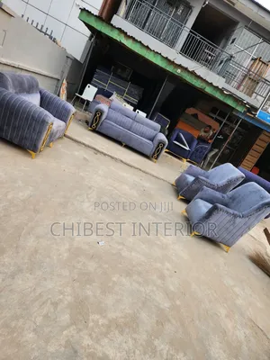 Classic Seven Seaters Sitting Room Sofa Chairs.