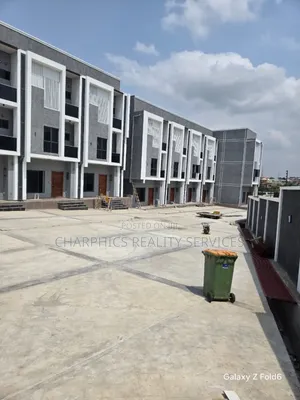 4bdrm Townhouse/Terrace in Magodo for sale