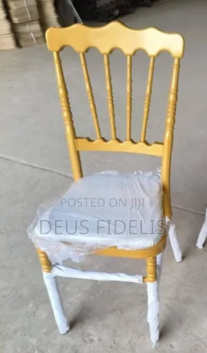 Event Chair Gold Event Chair With Seat Pad