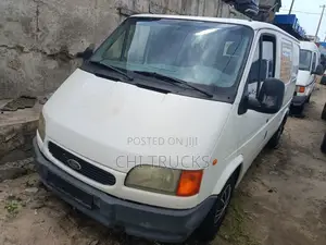 Ford Transit 2001 White