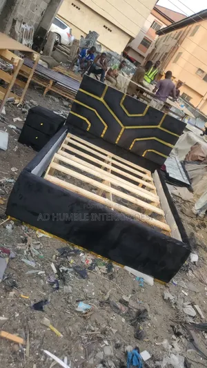 Black 4ft Padded Bedframe