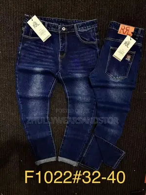 High Quality Straight Jeans
