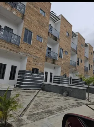 Luxury Built 4 Bedroom Terrace Duplex