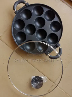 Masa Cake Pan With Cover 12 Holes