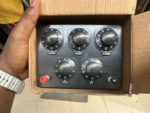 Resistance Box 5 Knob