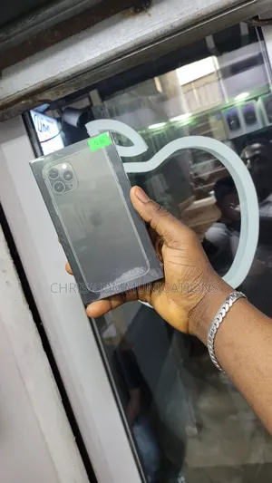 New Apple iPhone 11 Pro 256 GB Green