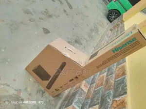 Brand New Wireless Sound Bar + Bluetooth Remote (200w)