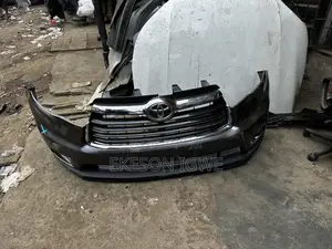 Complete Front Bumper Toyota Highlander 2014-2015