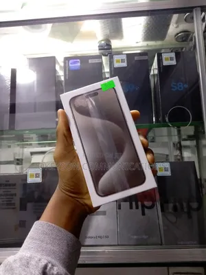 New Apple iPhone 15 Pro Max 512 GB Silver