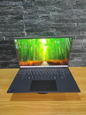 Laptop Dell Precision 5690 64GB Intel Core Ultra 7 SSD 1T