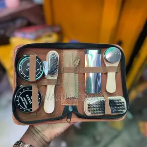 Set of Shoe Polish Kit