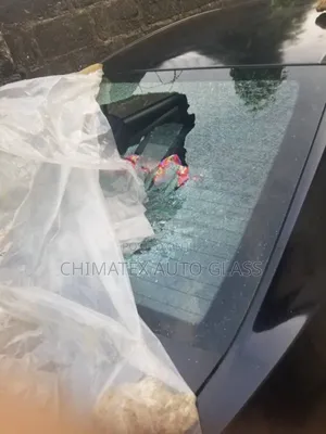 Toyota Corolla 2015 Back Wind Glass Available We Deliver