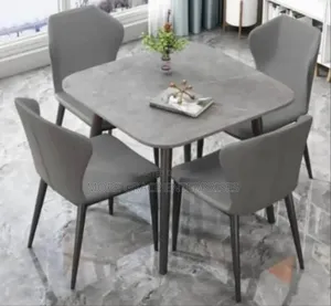 Simple Durable Dining Set (4 Seater)