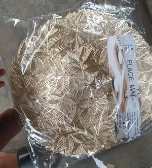 Leaf Pattern Table Mat / Place Mat (12pcs)
