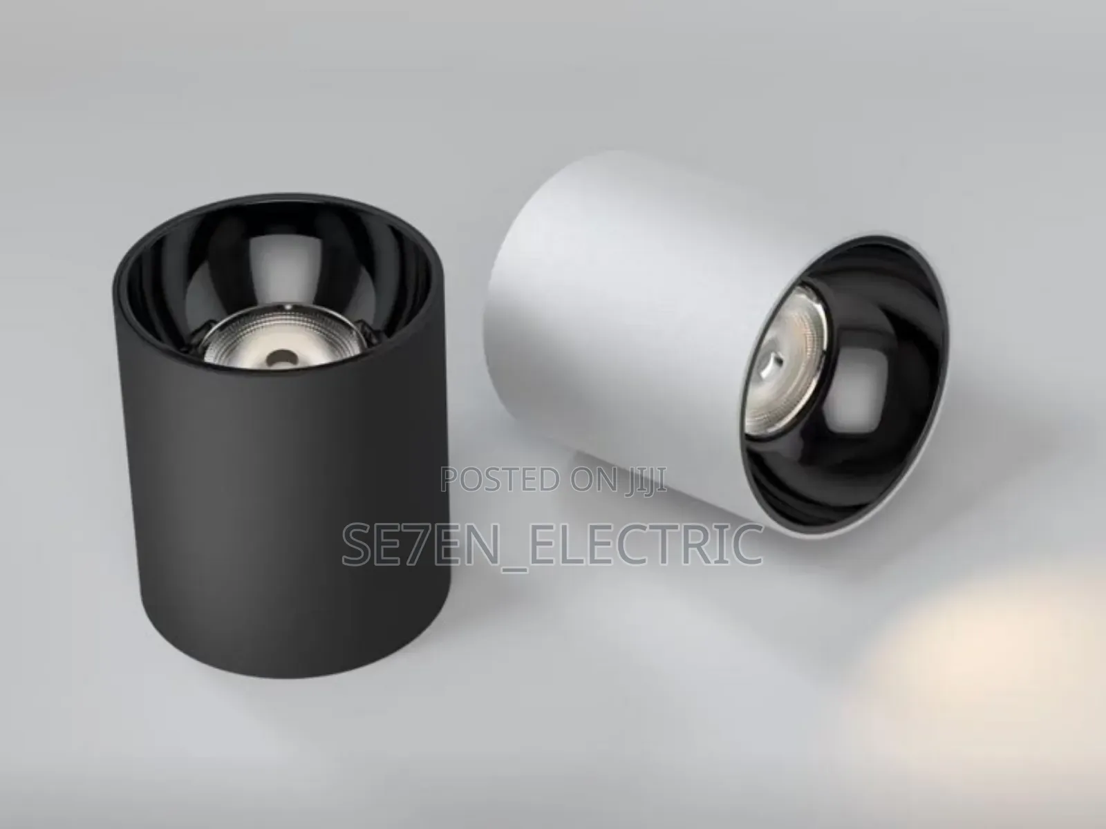 Cantilever Ceiling Mounted Spotlight