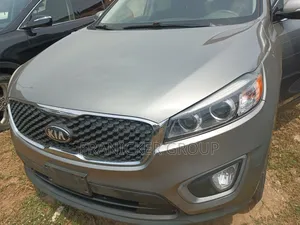 Kia Sorento 4dr SUV 2016 Gray