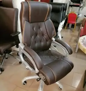 Swivel Leather Executive Office Chair