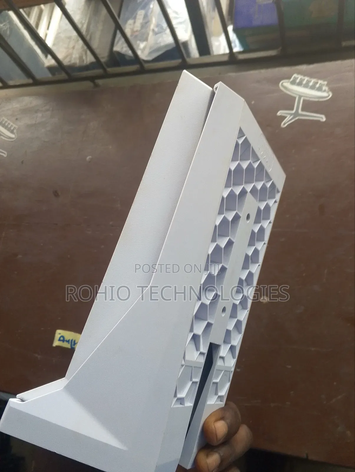 Starlink Mesh Router Wall Mount
