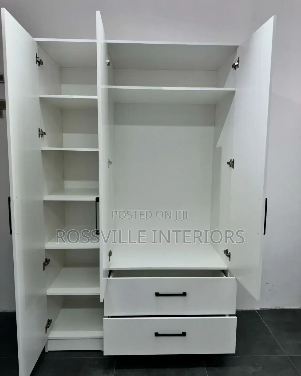 Highgloss 5ft by 7ft Wardrobe