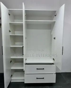 Highgloss 5ft by 7ft Wardrobe