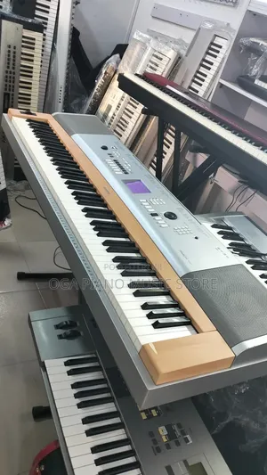 Yamaha DGX-630 88 Weighted Keys Digital Portable Piano