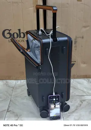 Beautiful Cabin Size Luxury Box