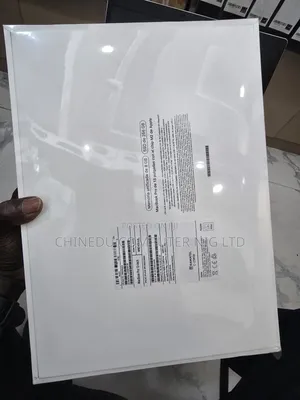New Laptop Apple MacBook Pro 8GB Apple M2 SSD 256GB