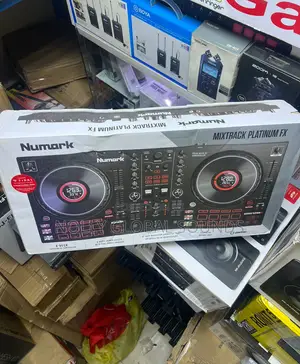 Numark Mixtrack Platinum Fx - Dj Controller For Serato Dj