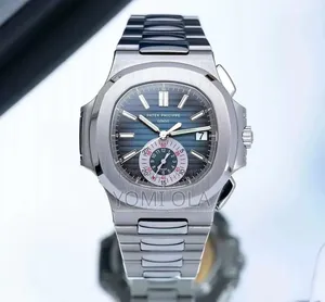 Patek Philippe Geneve Nautilus Wristwatch