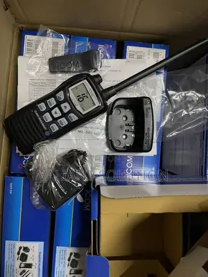 Icom M36 Radio