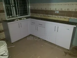 Kitchen Cabinet