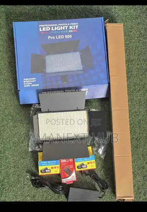 Led 600pro With Tripod Stand