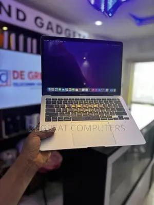 Laptop Apple MacBook Air 2020 8GB Intel Core I5 SSD 512GB