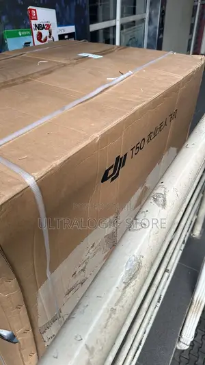 Dji Agras T50 Sprayer Drone + 2 Batteries, Charger, Spreader