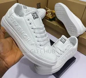 Givenchy Patterned Sneakers