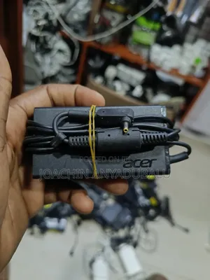 Acer Laptop Charger Tiny Pin Mouse 65w 19v 3.40a