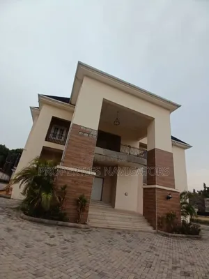 8bdrm Duplex in Asokoro for sale
