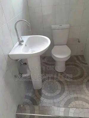 Set of Milano Golden Diamond Water Closet
