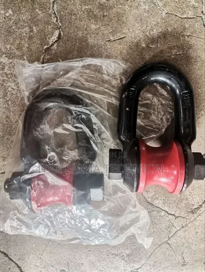 Roller Shackle
