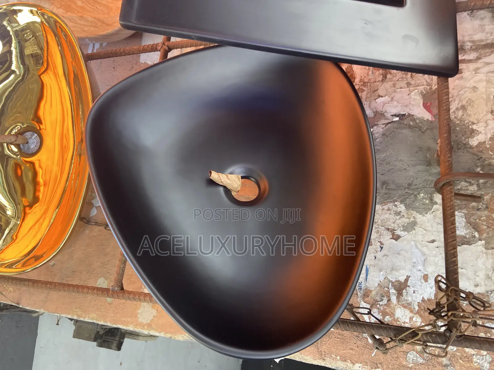 Triangluar Shape Basin